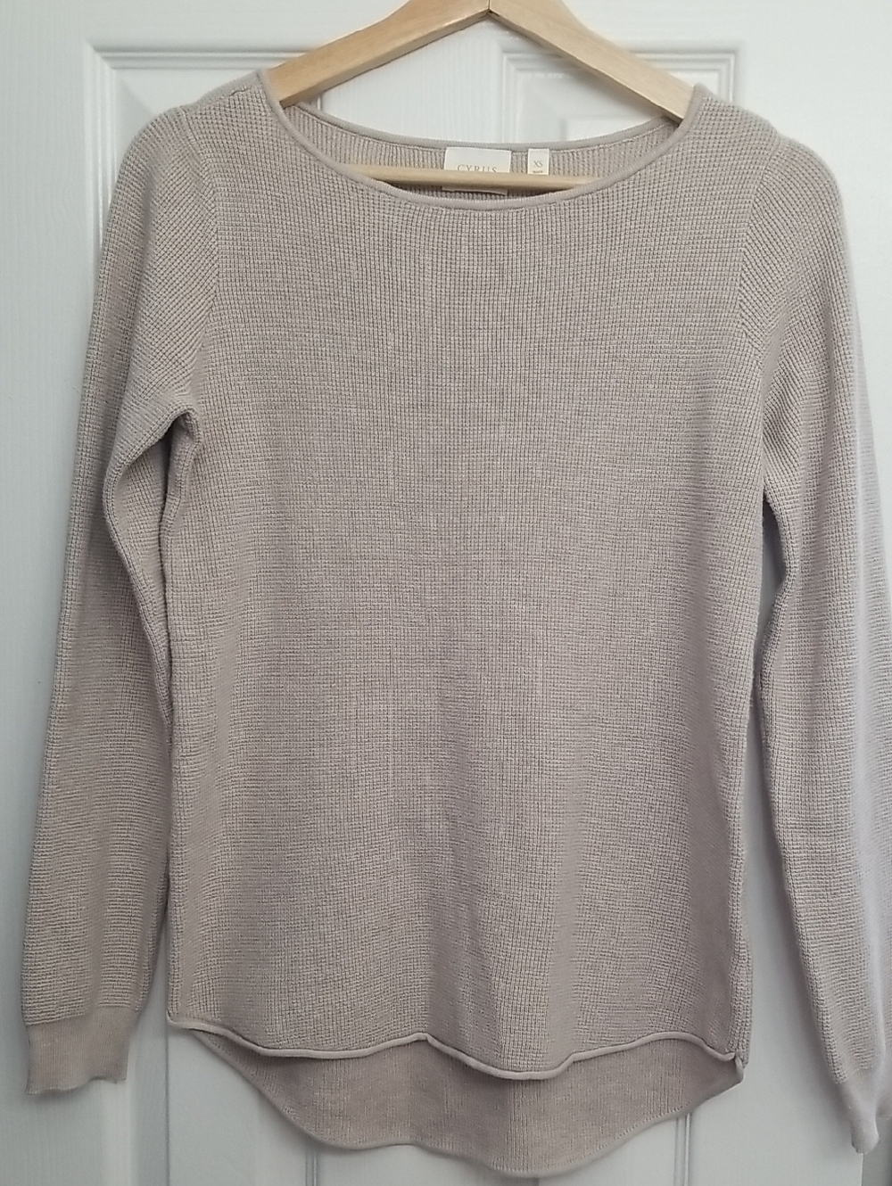 NEW! Cyrus Women's Crewneck Sweater in Light Taupe